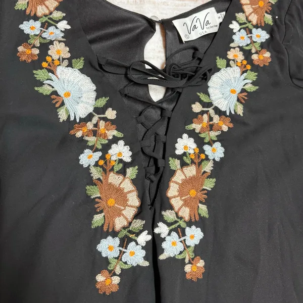 Va Va Joy Han Womens Small Black Embroidered Floral Midi Dress Retro Bell Sleeve - Image 7