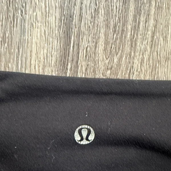 Lululemon Black mid rises Capris Athletic Cropped Leggings 8 - Image 5