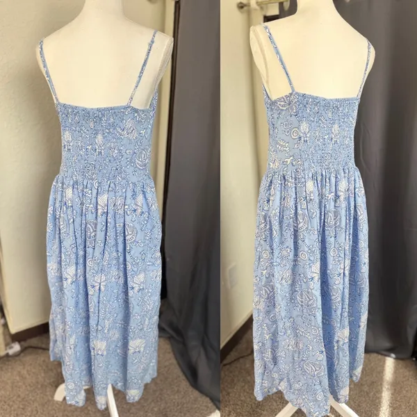 Roller‎ Rabbit Midi Dress Medium Blue White Floral Smocked Button Front NWT - Image 3