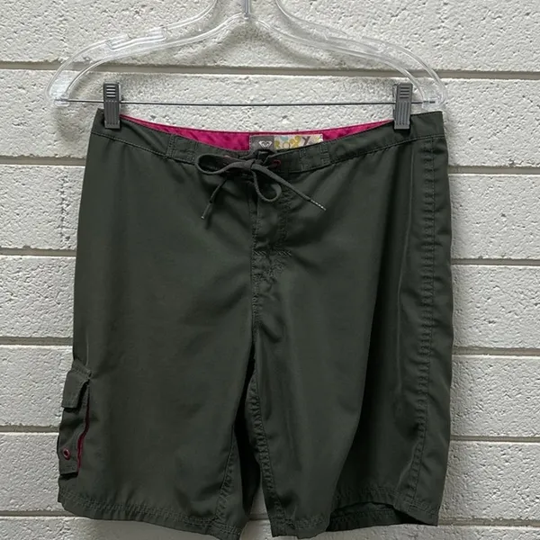 Roxy Green Board shorts size M - Image 8