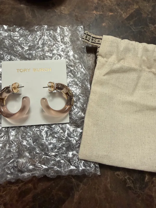 Tory Burch resin Hoop Earrings with gold accents - Image 2