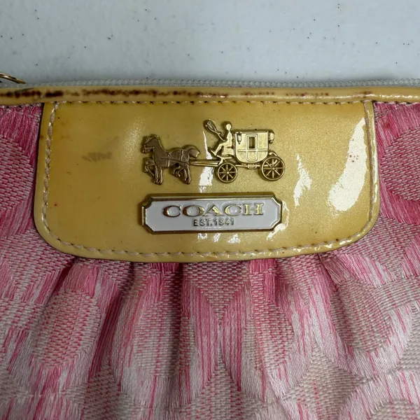 Y2K Coach Madison Op Art Pink Yellow Ombré Mini Wristlet 2009 Patent Leather - Image 3
