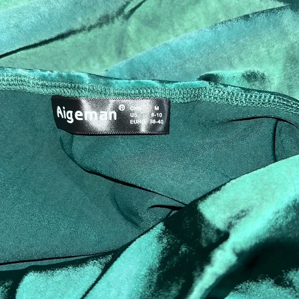 Amazon New - Green Emerald Satin Slit Dress L - Image 2