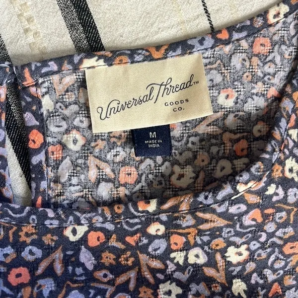 Universal Threads • floral puff sleeve smocked top - Image 10
