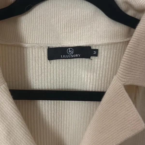 Cream Ribbed Long Sleeve Polo Sweater oversized medium - Image 2