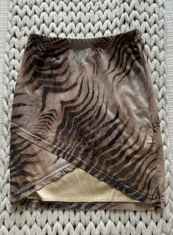 Motel Skirt - Image 2
