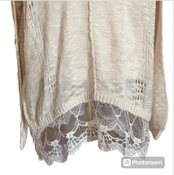 Moon & Maddison Cream Knit Lace Trim Tunic Top - Image 9