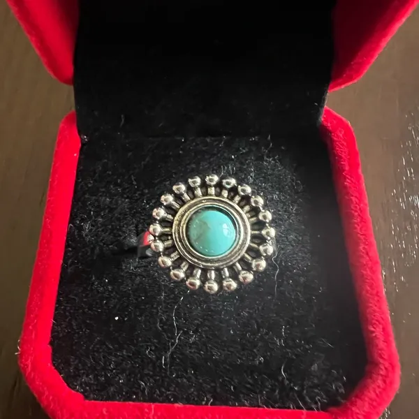 Women’s Stainless Steel Silver Simulated Faux Turquoise Ring Size 7 New - Image 2