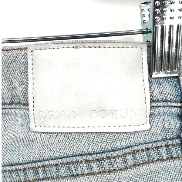 Aritzia Denim Forum The Arlo High Rise Straight Jeans Size 29 Light Wash GUC - Image 7