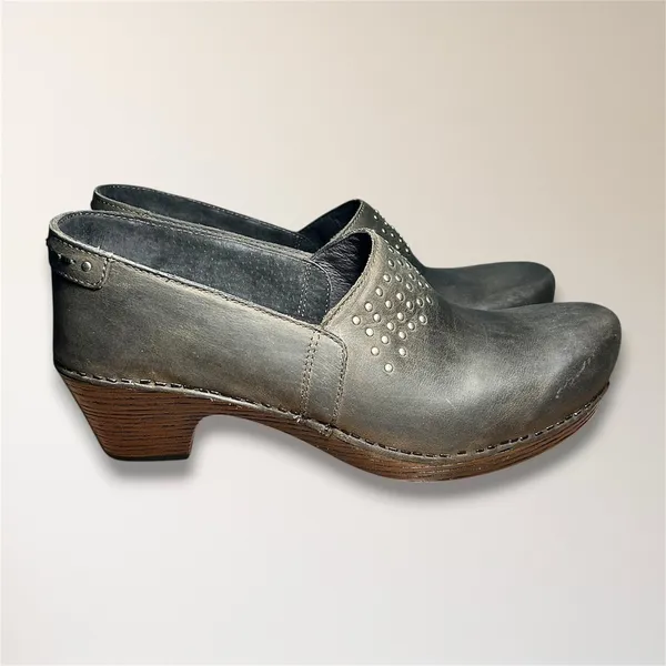 Dansko Mavis Brown Nubuck‎ Studded Clogs EU 42 US 11.5-12 Comfort Leather Shoes - Image 3