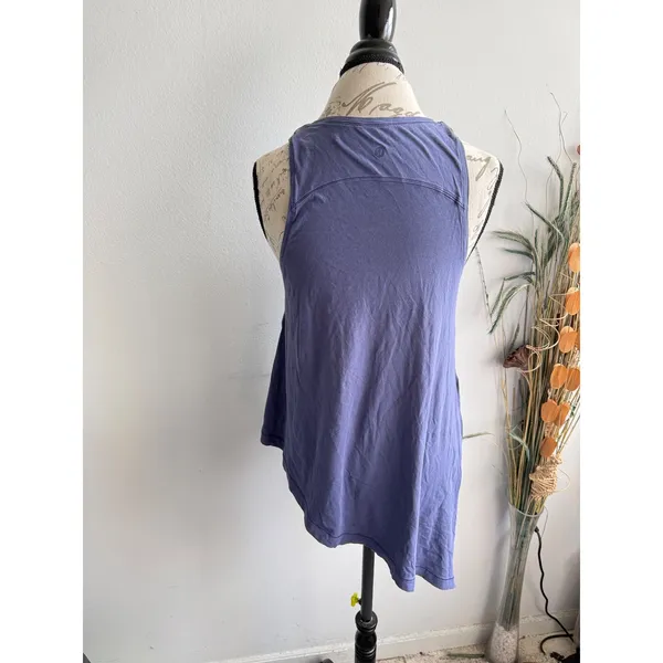 Lululemon Athletica Purple Asymmetrical‎ High Slit Scoop Neck Tank Top Womens 6 - Image 2