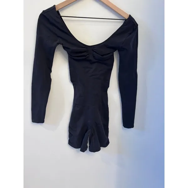 Skims seamless sculpt long sleeve low back mid thigh bodysuit onyx Large NWOT - Image 3