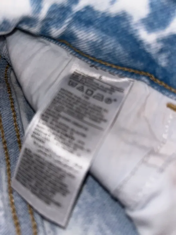 Old Navy Vintage Wash Rockstar Super Skinny Jeans - Image 2