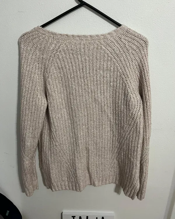 American Eagle Sweater - Image 3