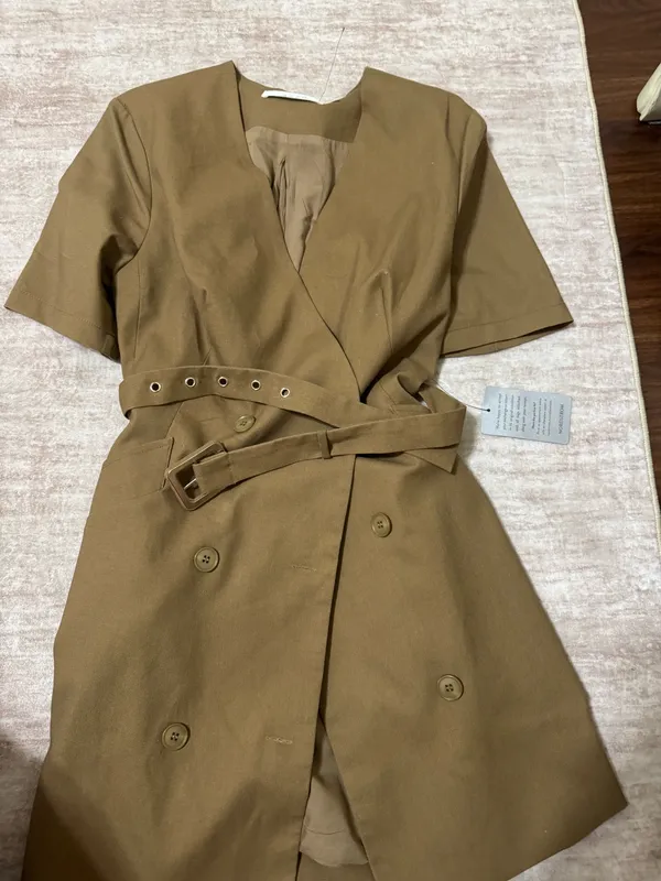 ASTR The label belted wrap dress size medium brand new - Image 2