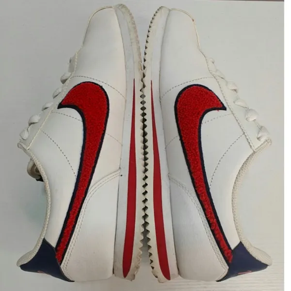 white and blue Nike Cortez sneakers sz 6.5 Y - Image 5