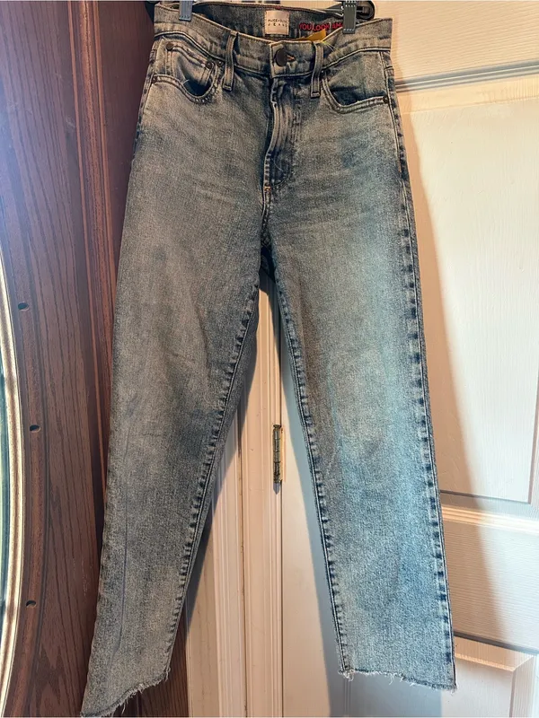 ao.la by Alice + Olivia "Good Skinny" Jeans - Image 2