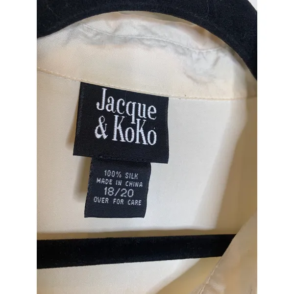 Cream Jacque & Koko Silk Short Sleeve Button Up Shirt Sz 18/20 - Image 7
