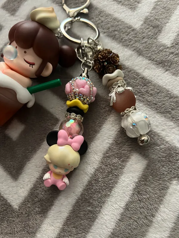 Nanci Frosty Milk Coffee Vinyl Figure Keychain - Image 3