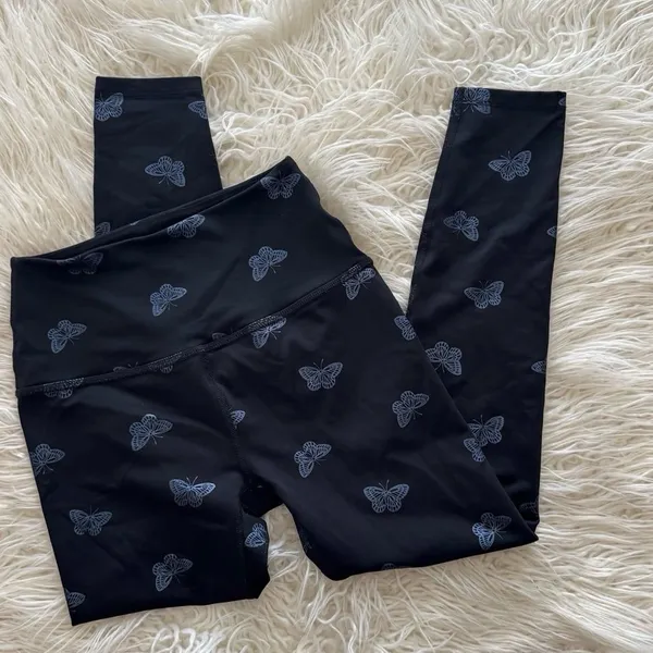 Beyond Yoga Butterfly Shine High-Waisted Midi Leggings Size XS - Image 2