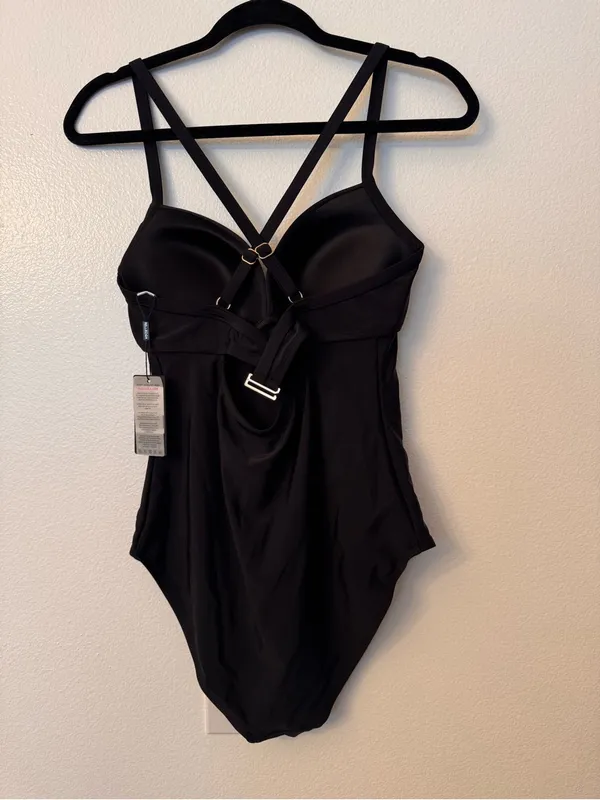 NWT RELLECIGA Black One Piece Swimsuit Size M Strappy - Image 2
