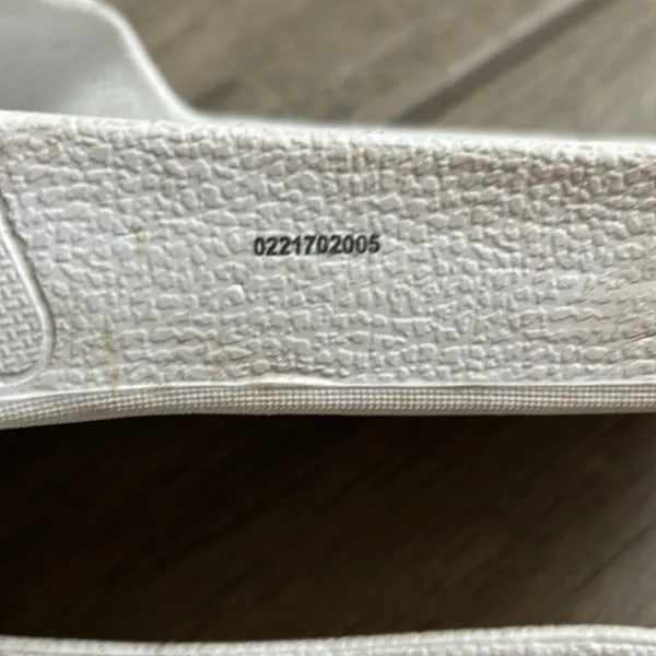 Adidas slides - Image 6