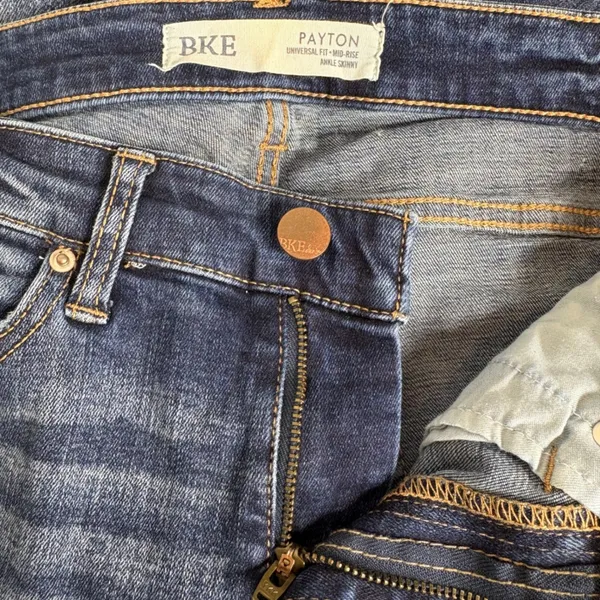 BKE Payton‎ Universal Fit Mid-Rise Ankle Skinny Jeans Dark Wash Chewed Hem 25 - Image 4