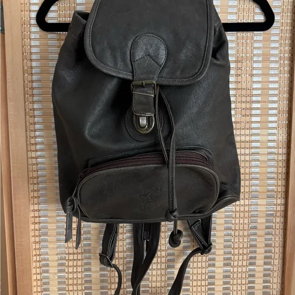Doma Outback Mickey Mouse leather Vintage style hiking backpack travel sack - Image 2