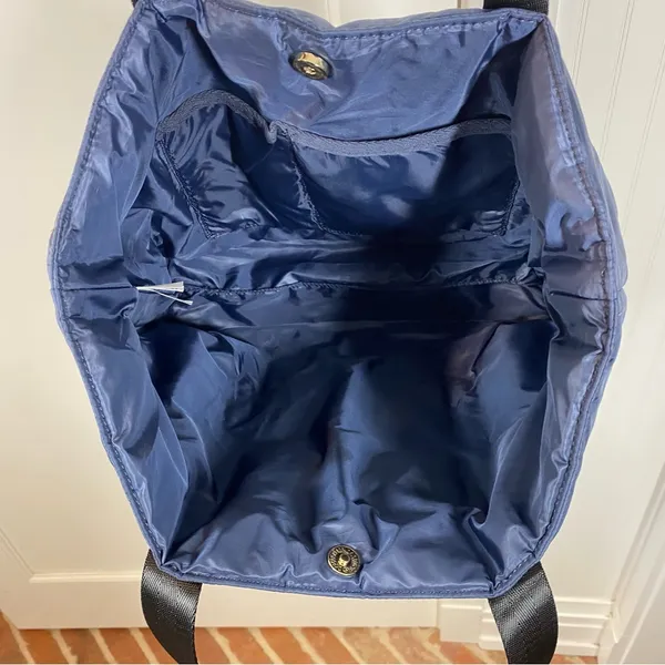 j.crew factory Puffer‎ Tote Bag in navy blue - Image 10