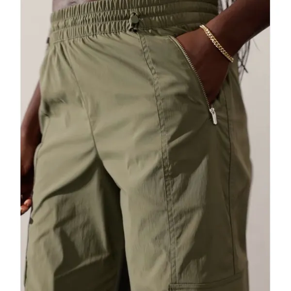 Athleta M Cascade Cargo Poplin Pant Moss Medium - Image 4