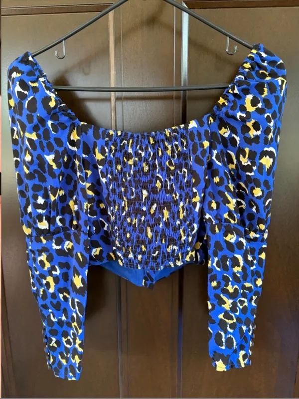 NWT RAHI Chloe Puff Shoulder Blue Animal Print Crop Top Size XS - Image 11
