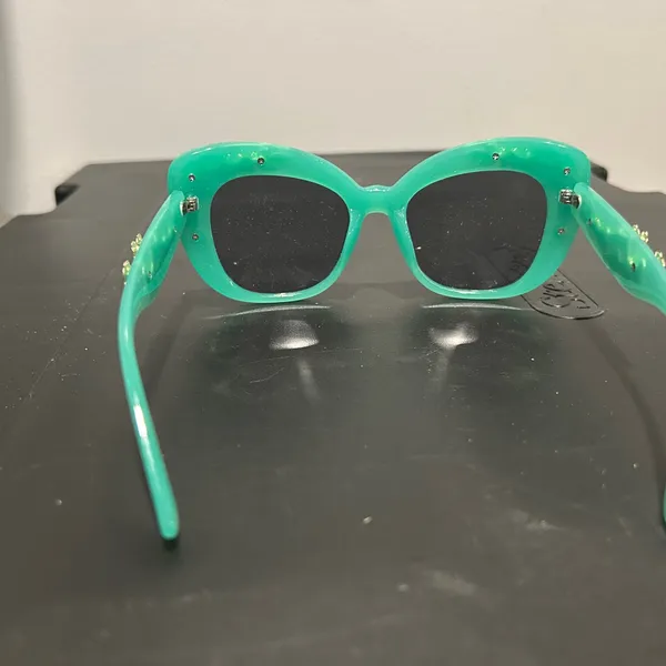 Floral Embellished Sunglasses Green - Image 6