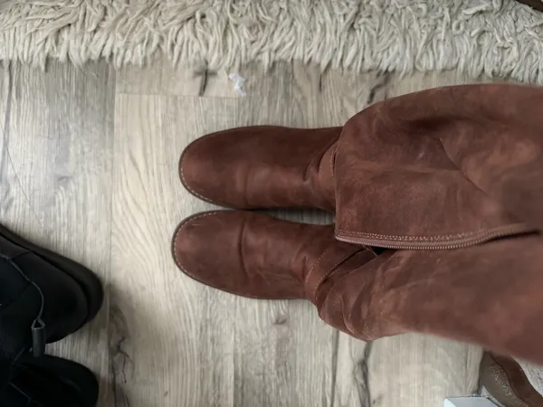 Knee high leather boots b52 Brown Size 10 - Image 4