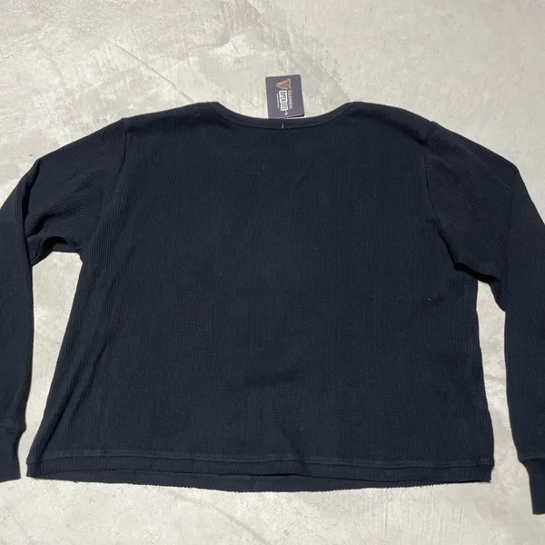 NWT $45 GUINNESS Black Long Sleeve SZ M Waffle Thermal Women's Shirt - Image 10