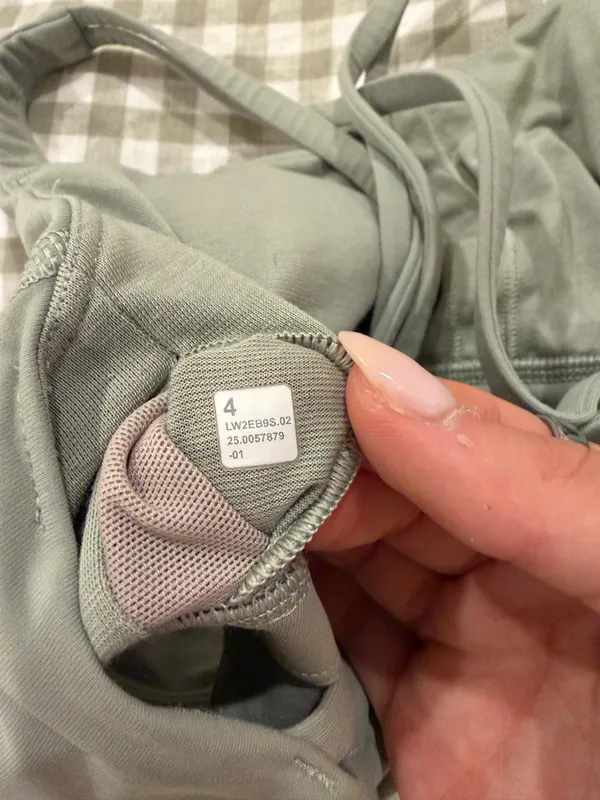 Lululemon Longline Energy Bra - Image 3