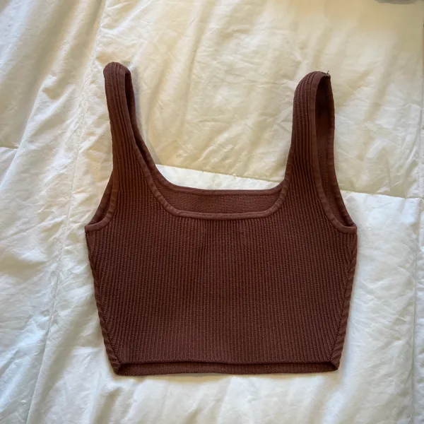 TNA Ribbed Cropped Tank Top - Image 3