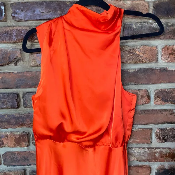 NWOT Lulu's Distinctive Charm Red Orange Satin Midi Dress Women's Size Medium - Image 4