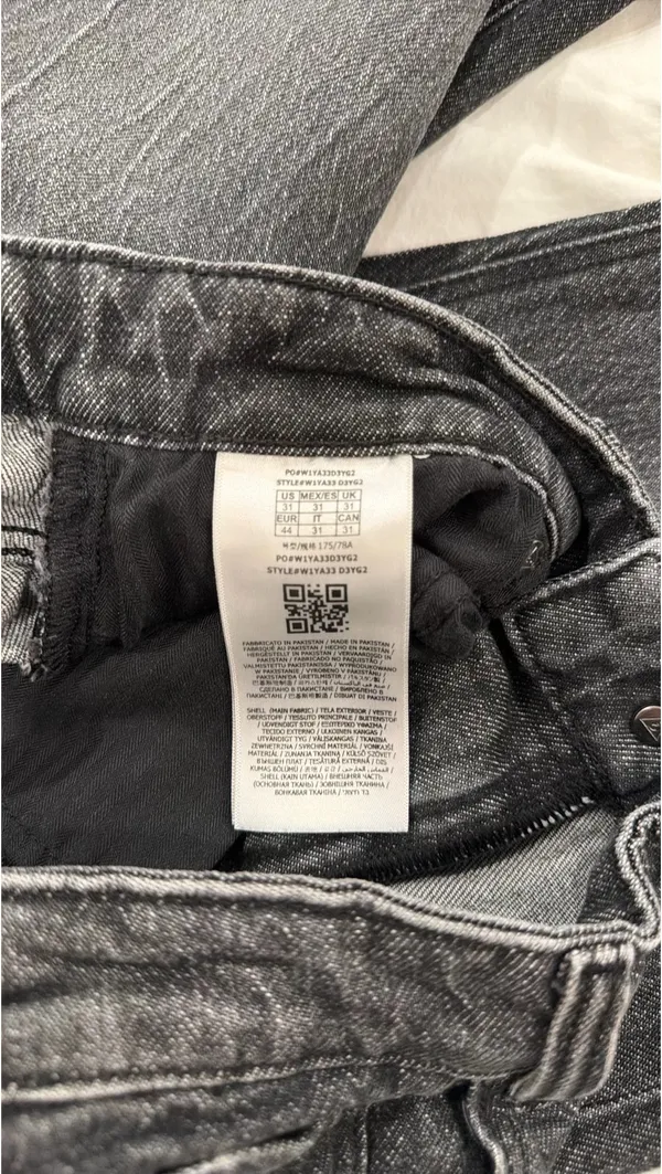 Guess Jeans - Image 6
