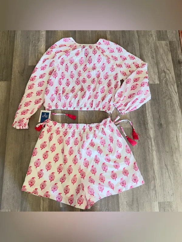 Roller Rabbit x Target Bouquet Side-Tie Beach set Pull-On Shorts & Top - Image 13