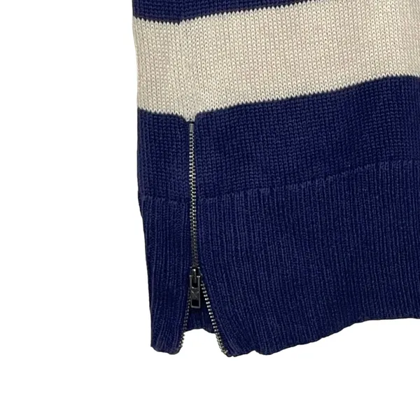 American Eagle‎ Sweater Dress Size Medium Navy Cream Striped With Nordic Pattern - Image 6