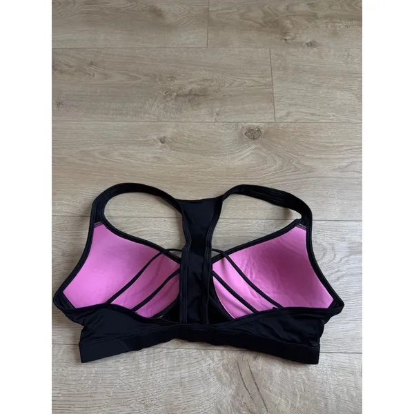 EUC Victoria Secret Pink ULTIMATE push cup zip front black sports strapy size M - Image 2