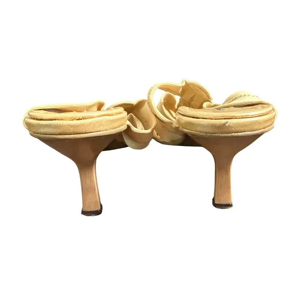 Donald J Pliner Womens 7.5 M Nude Gold Strappy Kitten Heel Sandals Mules Spain - Image 2