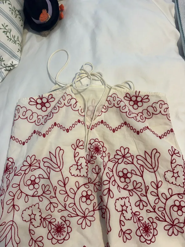 Zara white cotton red embroidery dress - Image 6