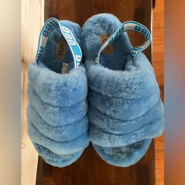 Ugg Fluff Yeah Slide in Bright Blue.  Women’s Size 9 - Image 4