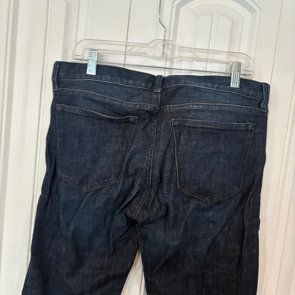 Banana Republic‎ Slim Boyfriend Jeans Size 28 - Image 4