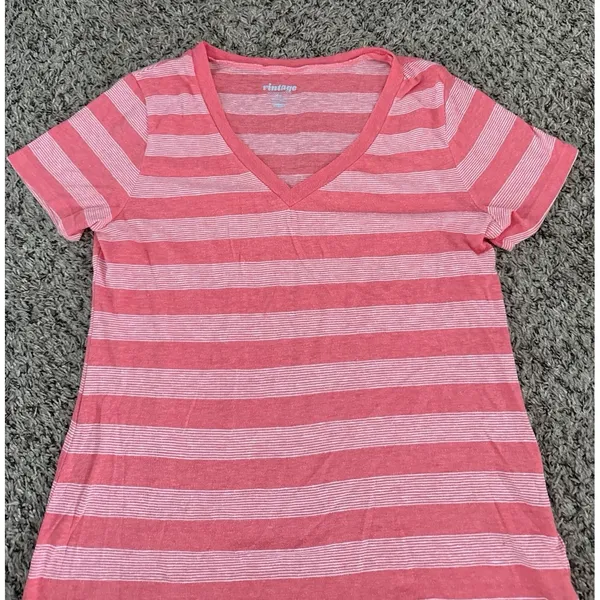 Old Navy‎ Vintage Women's Pink White Stripped V Neck Short Sleeve Tee Size Large - Image 2