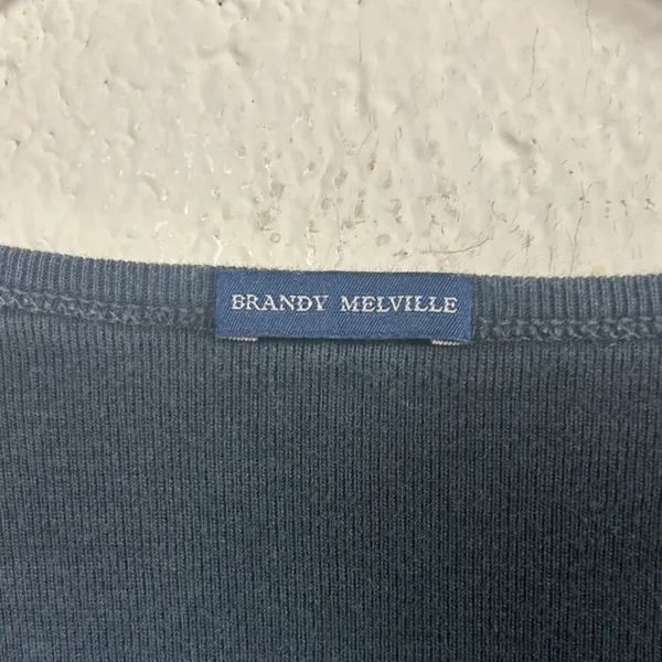 Brandy Melville Black Ashlyn Top one size - Image 4