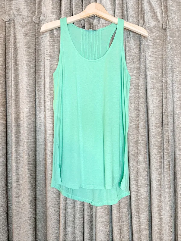 Southern Tide Green Sleeveless Scoop Neck Racerback Tank Top Size Small - Image 2