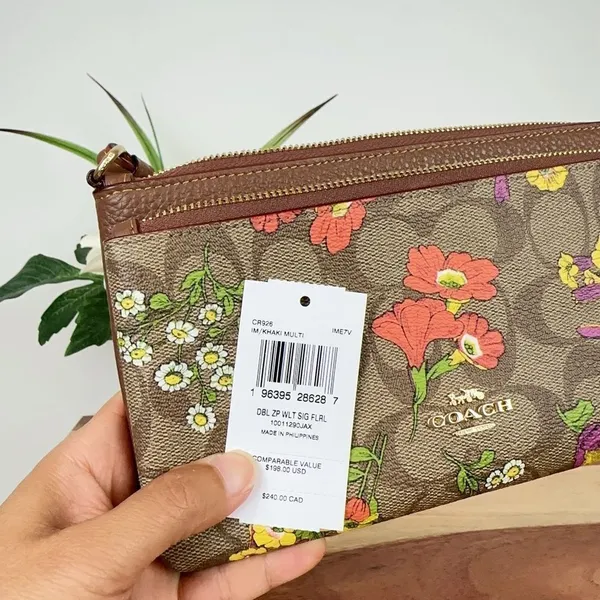 NWT Coach Double Zip Wallet In Signature Canvas With Floral‎ Print - Image 7