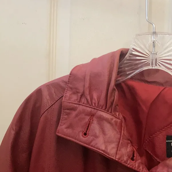 FINAL MARKDOWN Ladies pelle leather jacket small - Image 3